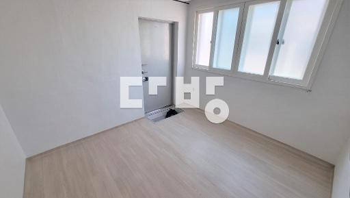 Apartment in 수원시, 매탄동, 영통구 - View 2