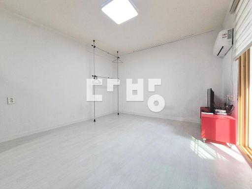 Apartment in 청주시, 사창동, 서원구 - View 4