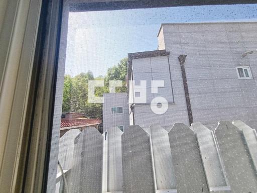 Apartment in 신사동 - View 5