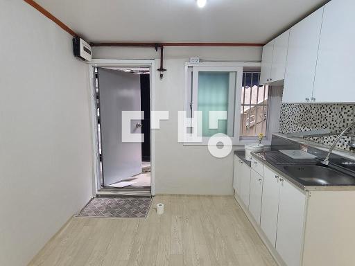 Apartment in SeoUl특별시, 묵2동 - View 4