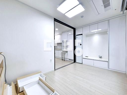 Apartment in 하월곡동 - View 4