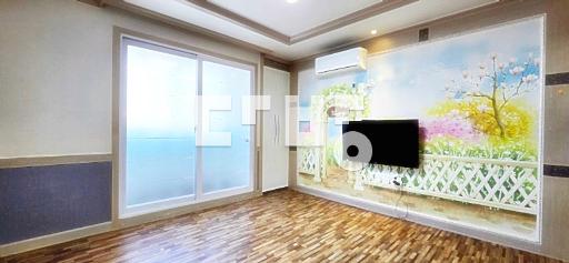 Apartment in 봉곡동 - View 2