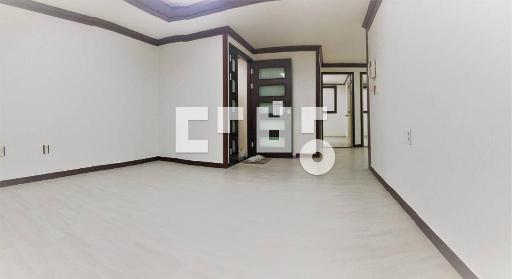 House in 사동 - View 2