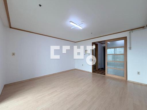Apartment in 봉명동 - View 2