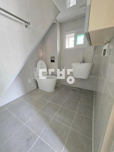 Apartment in SeoUl특별시, 암사1동 - View 4