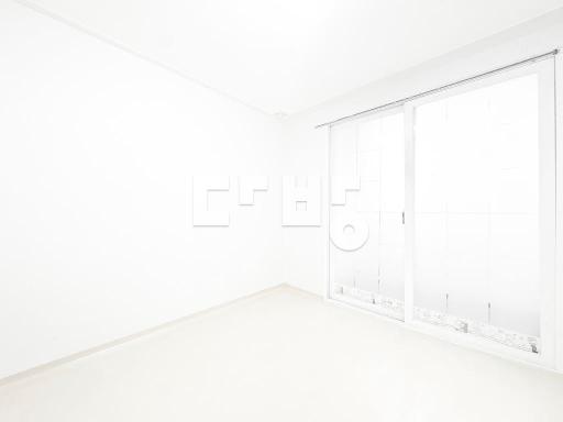 ++ 투룸 교대역 추천 ++ 부분수리완료, 거실1, 방1, 바로계약 - View 4