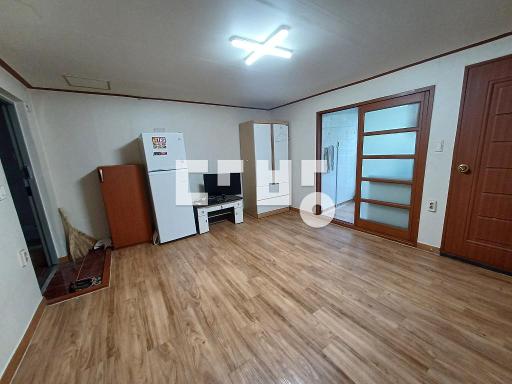 Apartment in 내덕동 - View 2