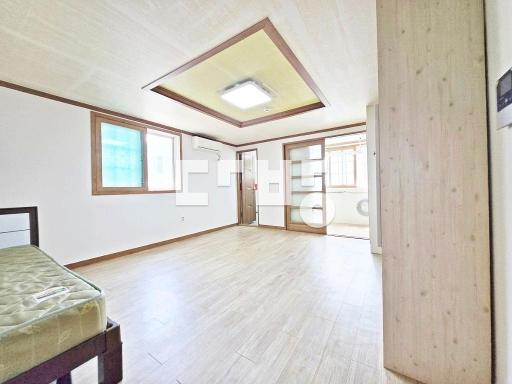 Apartment in 개금동 - View 3