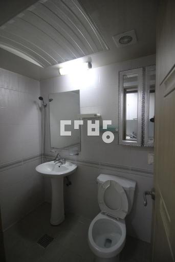 Apartment in 신당동 - View 3