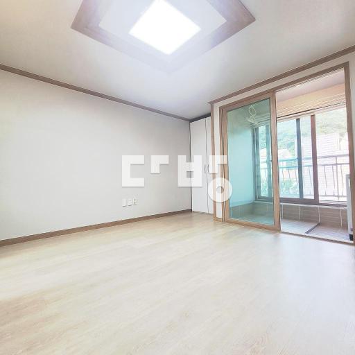 Apartment in 연암동 - View 3