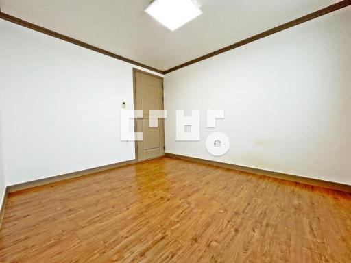 Apartment in 모암동 - View 4