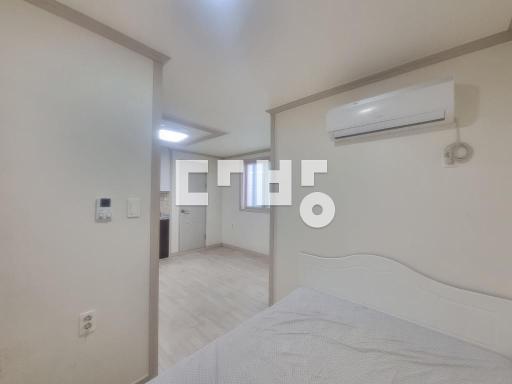 Apartment in 사동 - View 4