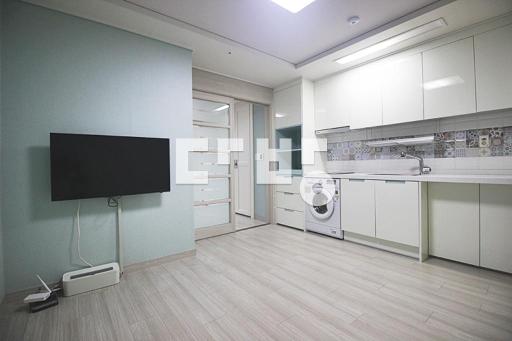 Apartment in 봉명동 - View 2