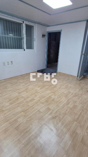 Apartment in 성남시, 수진동, 수정구 - View 4