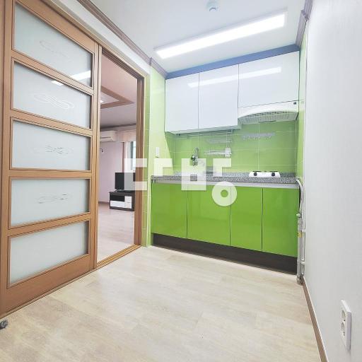 Apartment in 연암동 - View 4