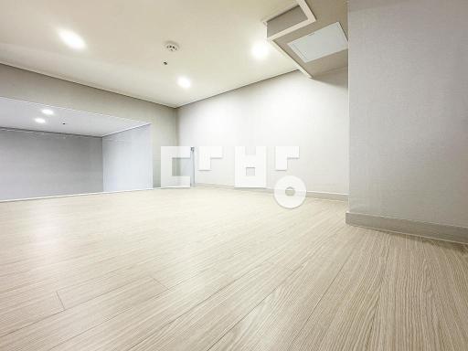 Apartment in SeoUl특별시, 독산1동 - View 3