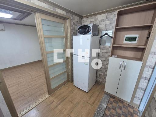 Apartment in 장평동 - View 4