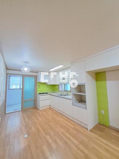 준주인세대 대형거실1 방1 에 보너스넓은복층 - View 3