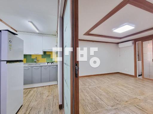 Apartment in 대명동 - View 5