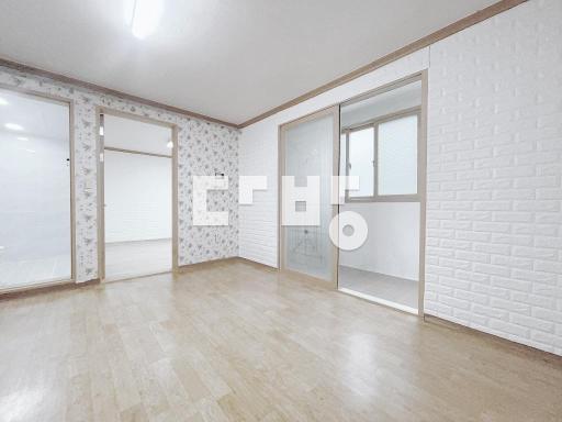 ++투룸++가성비좋은집ㅣ풀옵션,즉시입주okㅣ보증금,월세저렴ㅣ빨리 - View 2