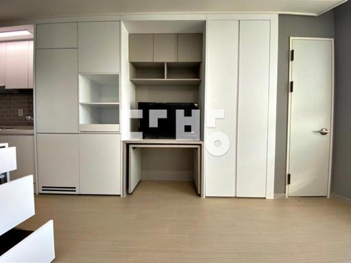 Apartment in 성곡동 - View 5