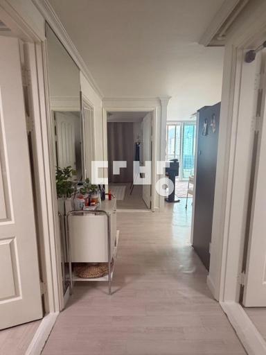 가림없는 채광우수 화이트톤 올수리 샷시제외 입주협의가능 - View 2