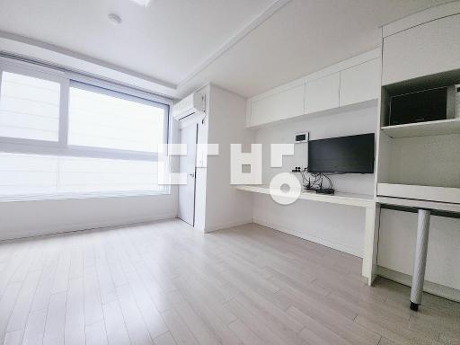 Apartment in 광주광역시, 쌍촌동, 상무1동 - View 5