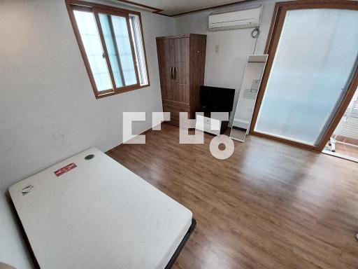 Apartment in 울산광역시, 무거동, 남구 - View 2
