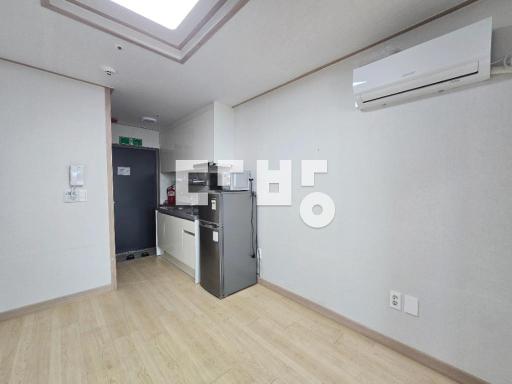 Apartment in 대전광역시, 원내동, 진잠동 - View 4
