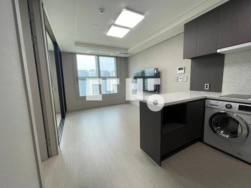 Apartment in 안산시, 단원구 - View 4