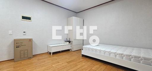 -OK- 롯데마트 부근. 방범용CCTV. 즉시입주. 풀옵션. 관평동 원룸 - View 2
